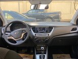 Hyundai Accent-13