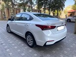 Hyundai Accent-9