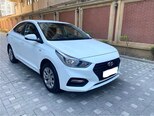 Hyundai Accent-11