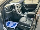 Kia Sorento-12
