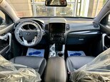 Kia Sorento-8