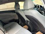 Hyundai Elantra-3