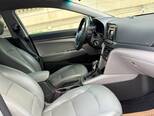 Hyundai Elantra-8