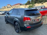 Kia Sorento-4