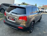 Kia Sorento-6