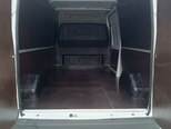 Ford Transit-13