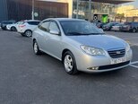 Hyundai Elantra-3