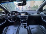 Hyundai Sonata-6