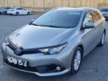 Toyota Auris-3