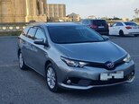 Toyota Auris-2