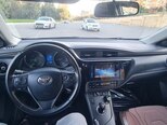 Toyota Auris-8