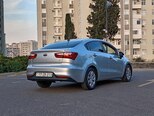 Kia Rio-4