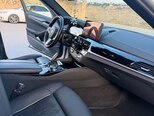 BMW 530e-14