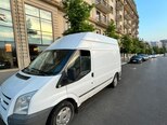 Ford Transit-4