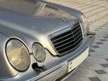 Mercedes E 270-12