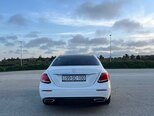 Mercedes E 220 d-8