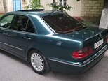 Mercedes E 280-3