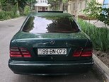 Mercedes E 280-4