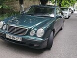 Mercedes E 280-1