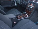 Mercedes E 220-9