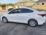 Hyundai Accent-6
