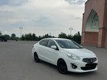 Mitsubishi Attrage-2