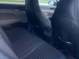 Hyundai Elantra-11