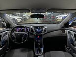 Hyundai Elantra-9