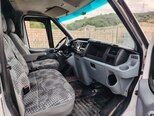 Ford Transit-12