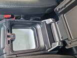 Land Rover Discovery-16