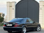 Mercedes E 200-8