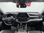 Toyota Highlander-12