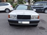 Mercedes 190-1