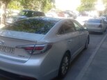 Hyundai Sonata-4
