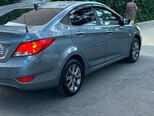 Hyundai Accent-4