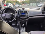 Hyundai Accent-11