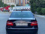 Mercedes E 220-5