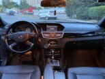 Mercedes E 220-12