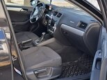 Volkswagen Jetta-6