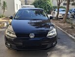 Volkswagen Jetta-1
