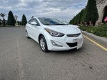 Hyundai Elantra-1