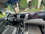 Hyundai Elantra-15