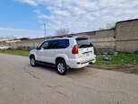 Toyota Land Cruiser Prado-5