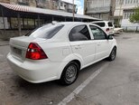 Chevrolet Aveo-5