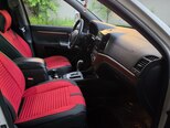 Hyundai Santa Fe-12