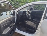Nissan Sunny-7