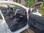 Nissan Sunny-10
