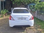Nissan Sunny-4
