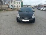 Toyota Prius-8