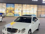 Mercedes E 220-1